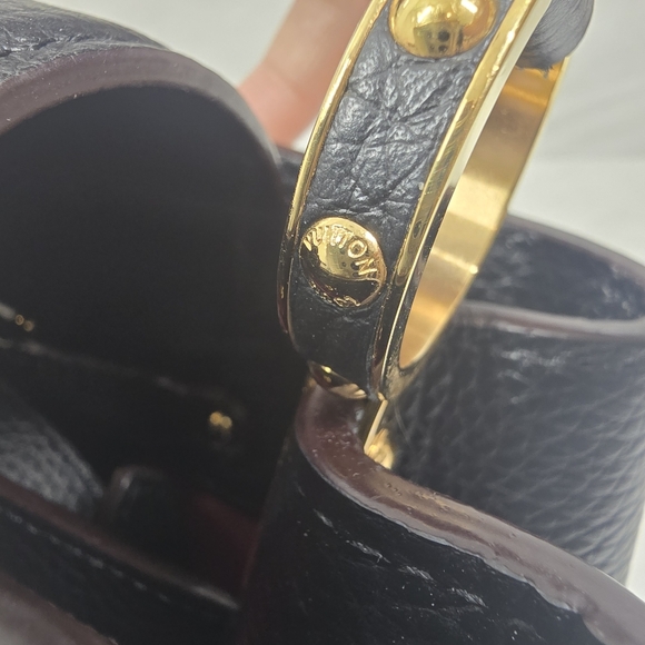 Louis Vuitton BB Capucines Handbag - Picture 7 of 14